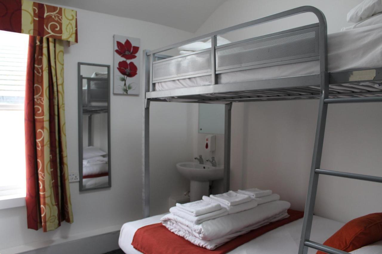 Backpackers Blackpool Hotel & Suites エクステリア 写真
