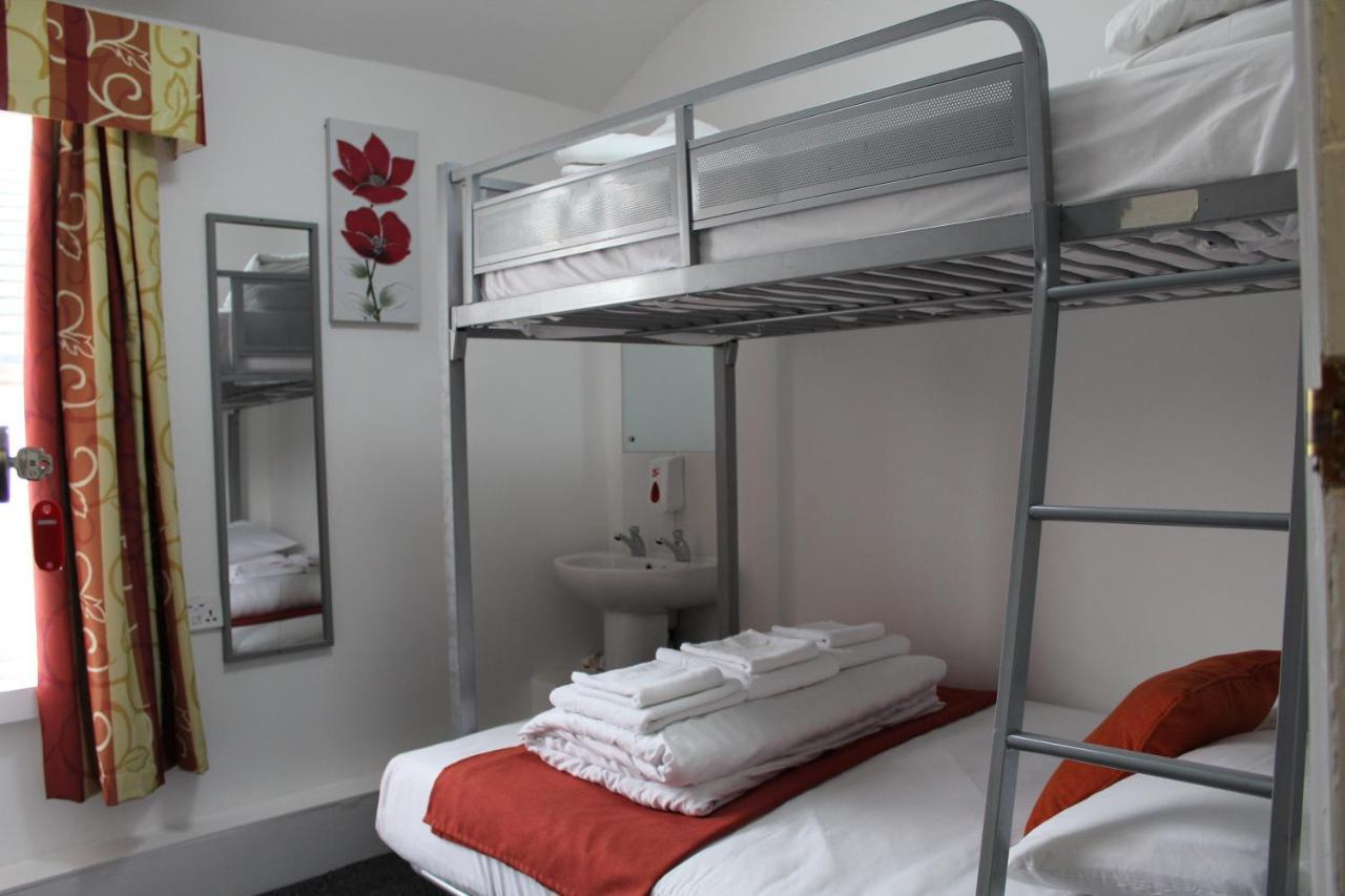 Backpackers Blackpool Hotel & Suites エクステリア 写真