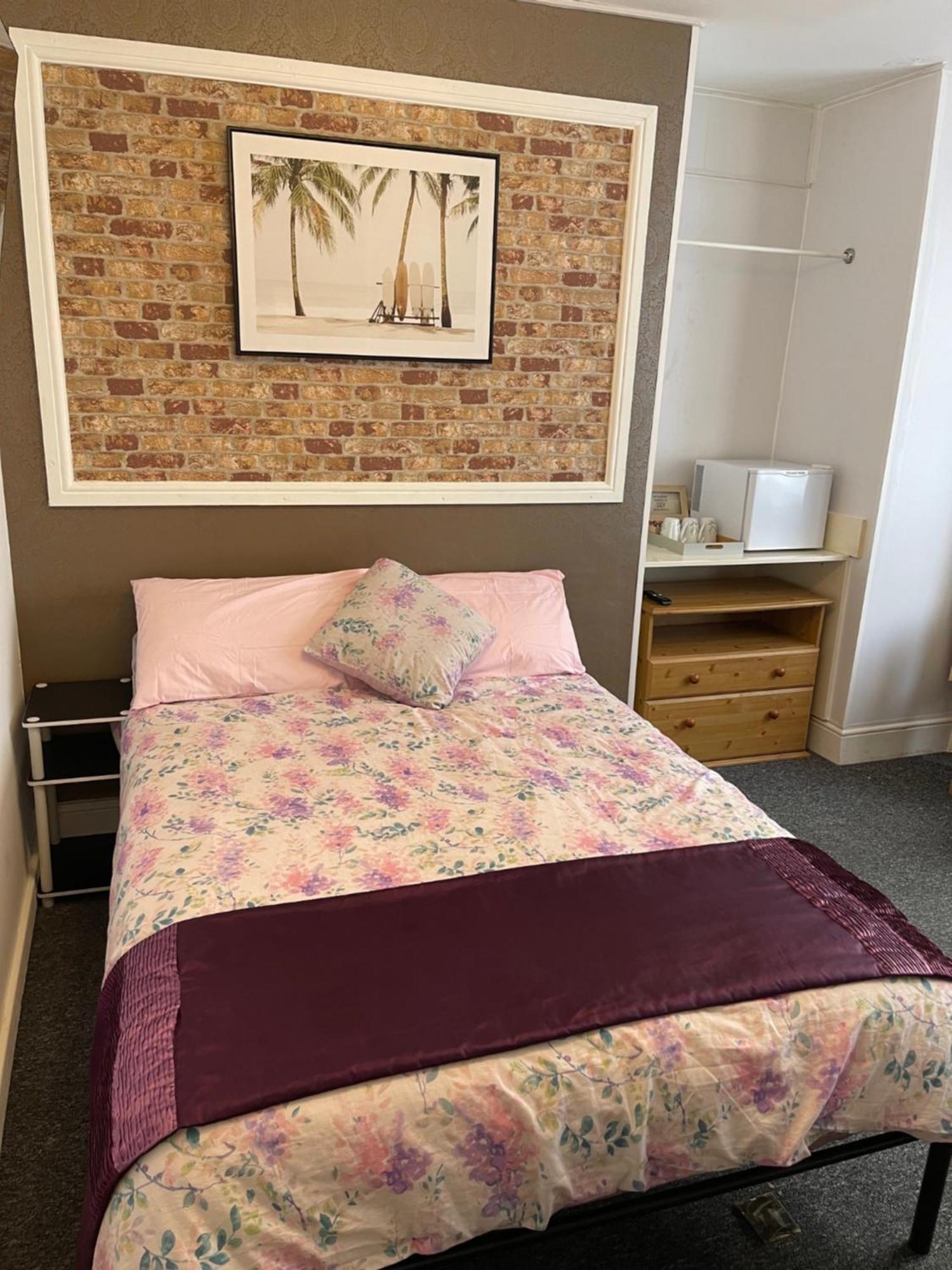 Backpackers Blackpool Hotel & Suites エクステリア 写真